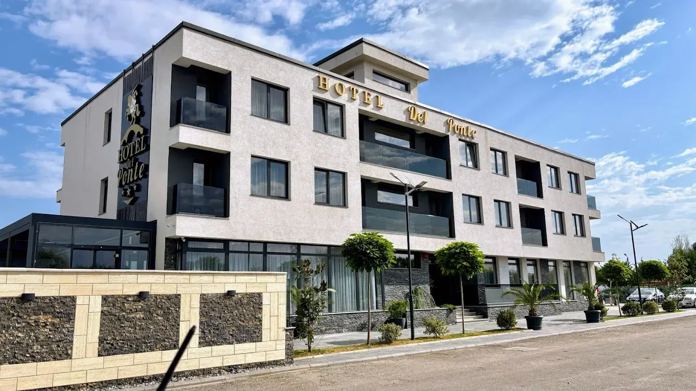Hotel Del Ponte